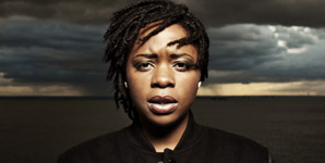 Speech Debelle - Studio Backpack Rap Video