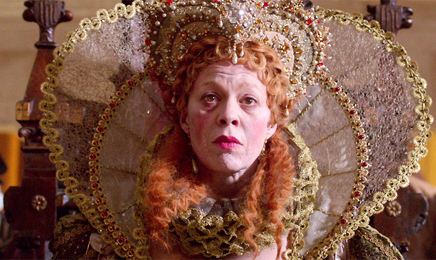 Helen McCrory as Queen Elizabeth 1st in 'Bill'