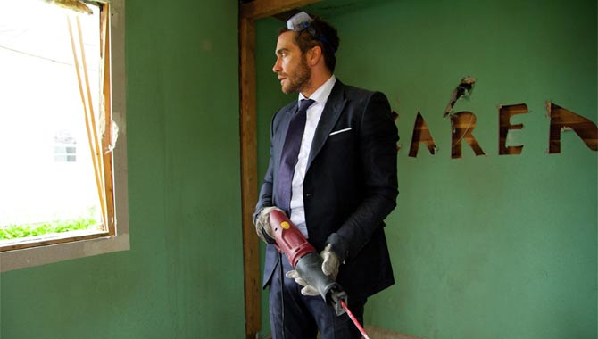 Jake Gyllenhaal plays Davis in Demolition