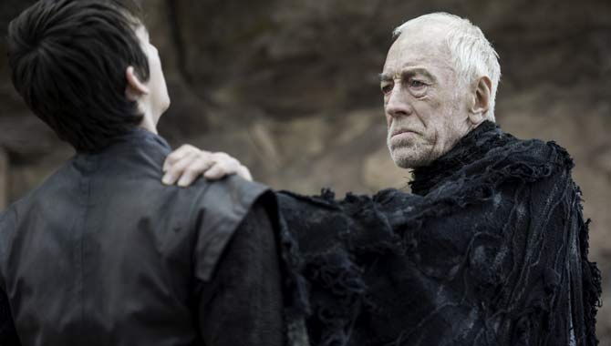 Isaac Hempstead Wright and Max von Sydow in Game of Thrones