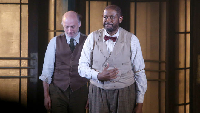 Frank Wood and Forest Whitaker in Hughie