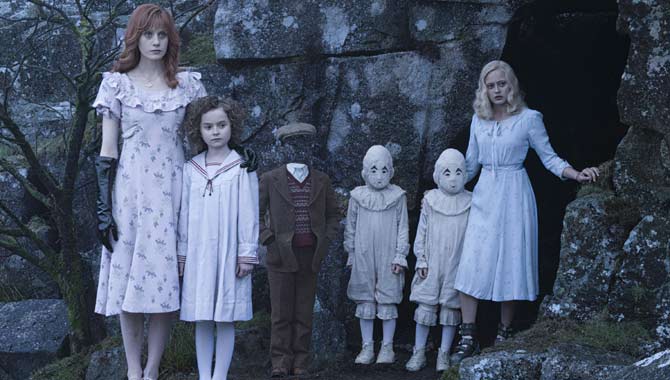 Miss Peregrine's Home for Peculiar Children 2