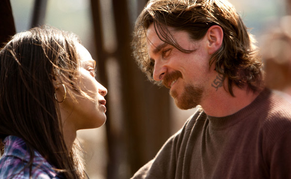 Zoe Saldana, Christian Bale, Out of the Furnace