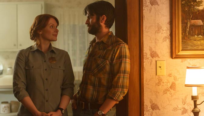 Bryce Dallas Howard and Wes Bentley in Pete's Dragon