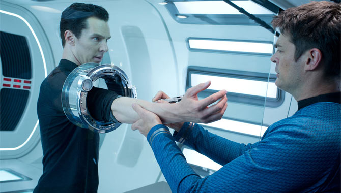 Benedict Cumberbatch in Star Trek Into Darkness