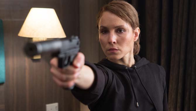 Noomi Rapace in Unlocked