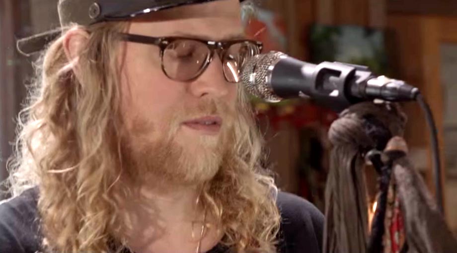 Allen Stone - Somebody That I Used To Know [Gotye Cover] Video Video