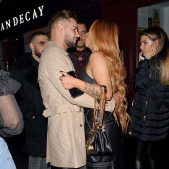 Jesy Nelson banned boyfriend from seeing her make-up free 