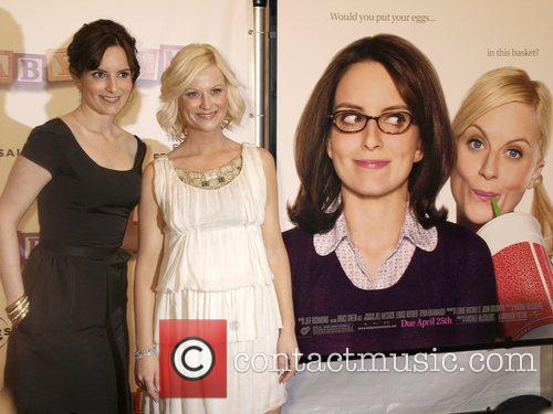 Amy Poehler Tina Fey Baby Mama Premiere