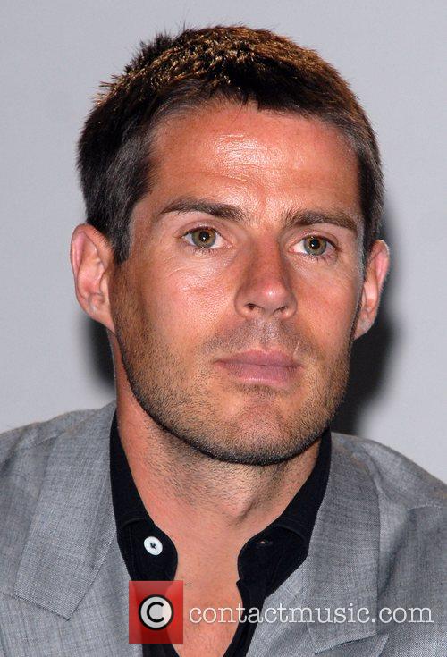 Jamie Redknapp Creating Chances - launchNovotel. Players from each ...