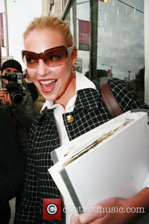 Katherine Heigl sporting new wedding ring is spotted