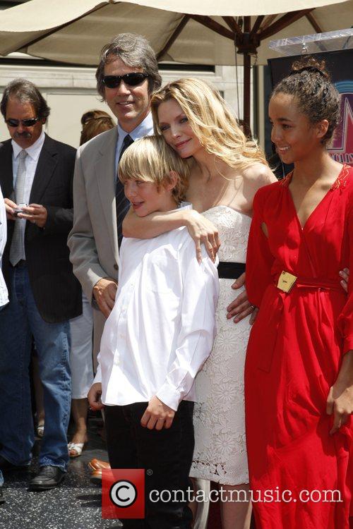 michelle pfeiffer children