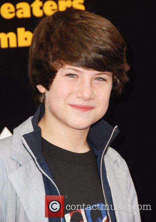 nathan kress 2010. cole nathan kress cheddar