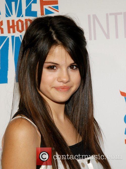 selena gomez eating disorder. Selena Gomez and VH1 Vh1 Rock