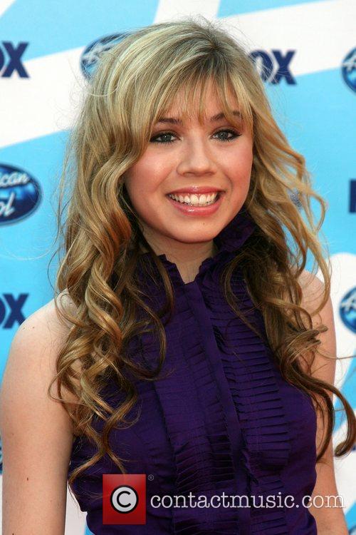 JENNETTE MCCURDY HOT Page 2