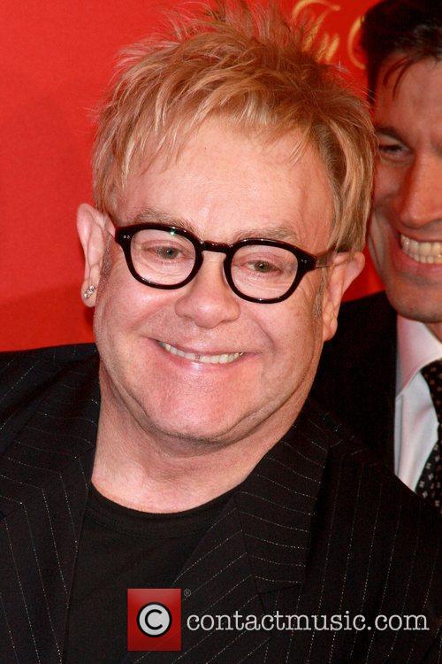 Elton John - Wallpaper Gallery