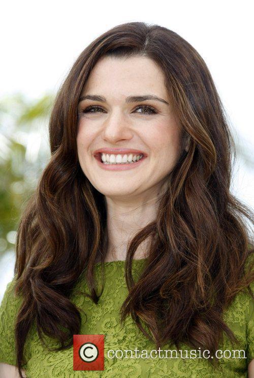 rachel weisz haircut. rachel weisz 2009.