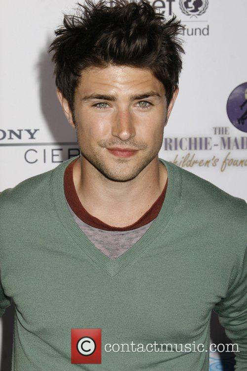 matt dallas pictures