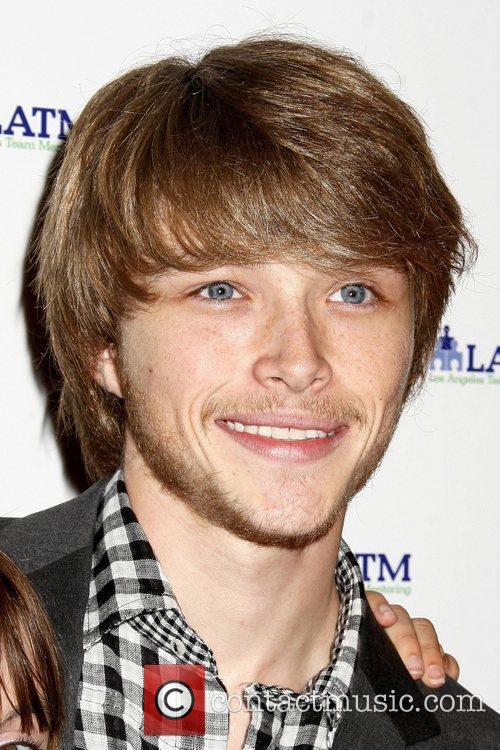 http://www.contactmusic.com/pics/lc/disney_mentoring_event_240709/sterling_knight_of_%27sonny_with_a_chance%27_5328178.jpg