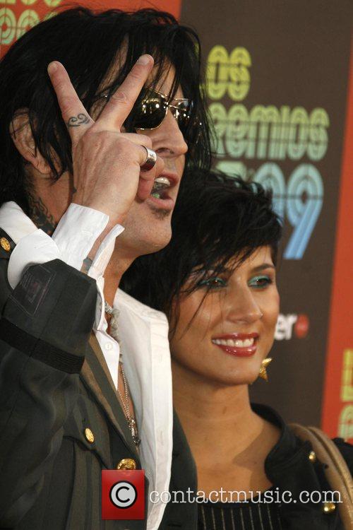 Tommy Lee and Sofia TOufa Los Premios MTV