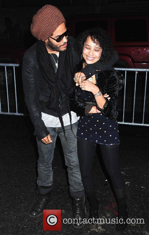 lenny kravitz parents. Lenny Kravitz and daughter Zoe