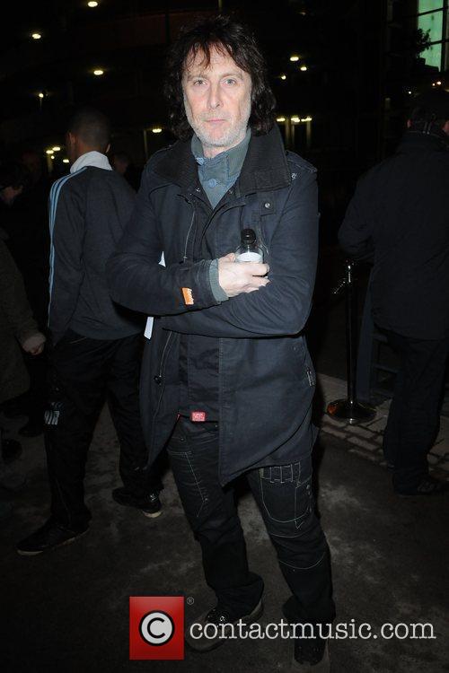 David Threlfall, Carling Cup Arrivals