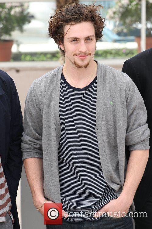 aaron johnson, aaron johnson fansite, aaron, johnson, kick-ass, kickass, dave lizewski, nowhere boy, john lennon, angus thongs and perfect snogging, robbie, chatroom, william, nearly famous, owen stephens, gallery, photos, videos