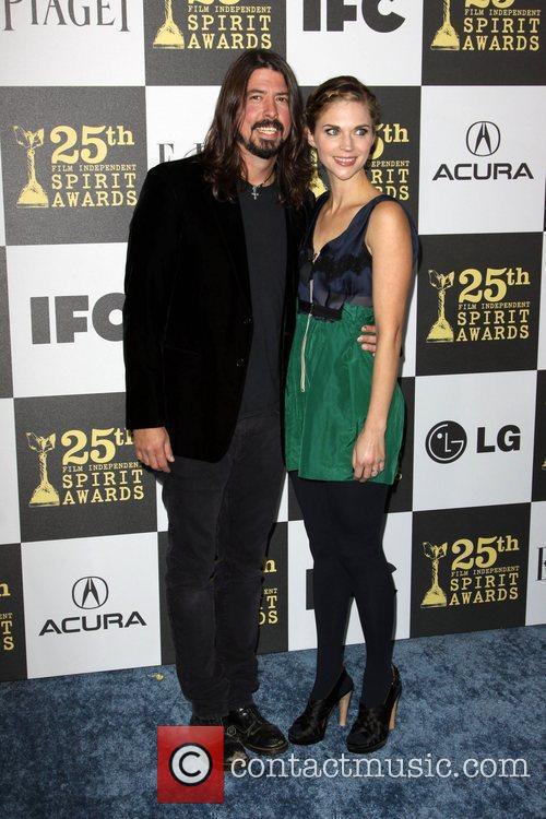 dave grohl glee. Dave Grohl and actress Jordyn