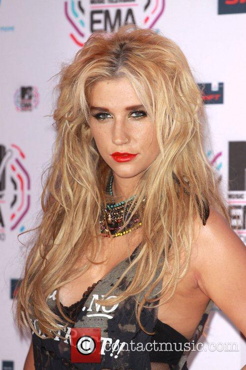 kesha sebert hairstyle. kesha sebert hairstyle