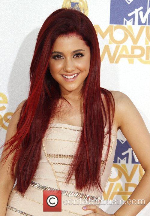 Ariana Grande 2010 MTV Movie Awards Arrivals