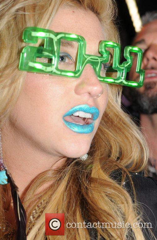 Ke ha aka Kesha 2011 New Years Eve celebrations kesha 2011