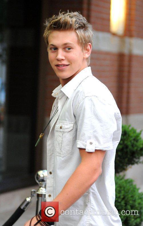 Austin Butler out with friends in Yorkville Toronto