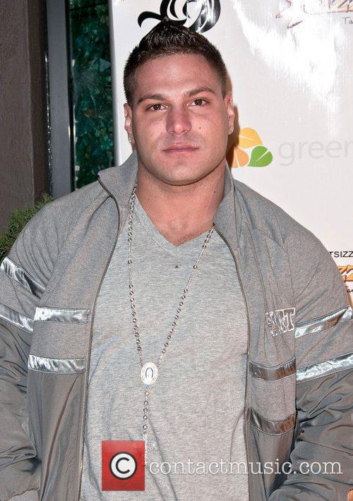 ronnie ortiz. Ronnie Ortiz-Magro Gallery