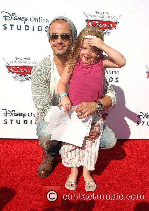 joey lawrence. Joey Lawrence and daughter