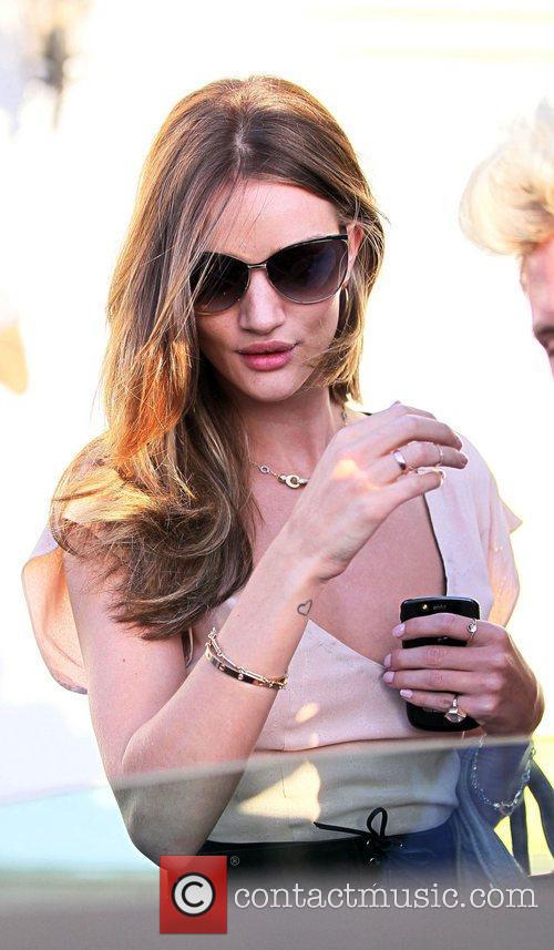 rosie huntington whiteley hair color. rosie huntington-whiteley hair