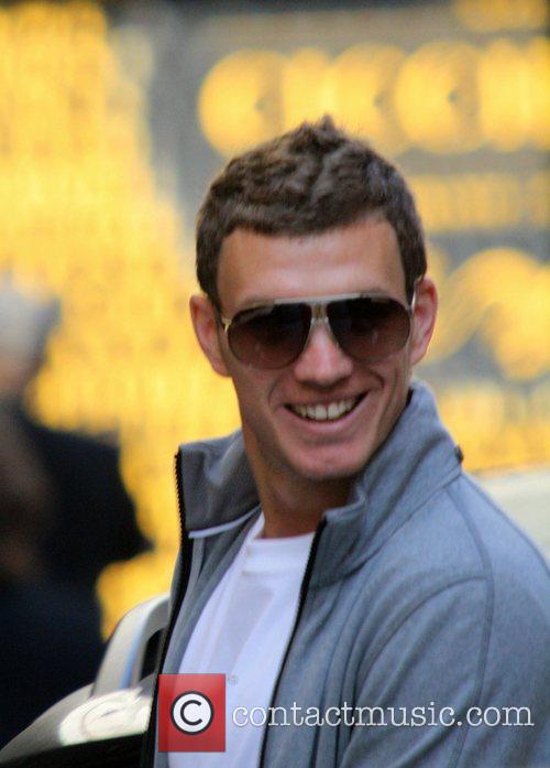 edin dzeko city. Edin Dzeko The Manchester city