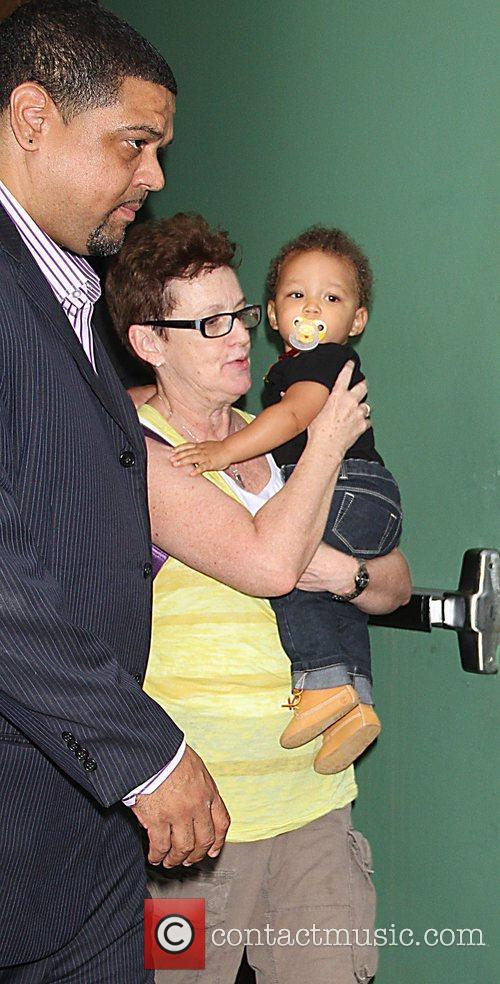 Alicia Keys's son Egypt Daoud Dean being carried