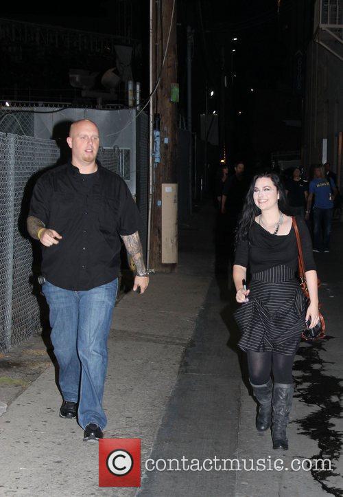 Amy Lee leaves the'Jimmy Kimmel Live' studios