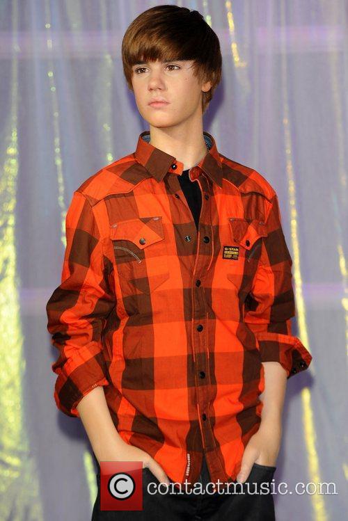 justin bieber waxwork madame tussauds. Justin Bieber and Madame