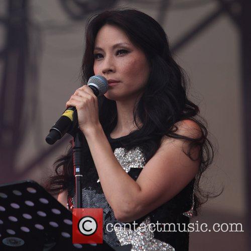 Lucy Liu performing with The Bullitts on the | lucy liu