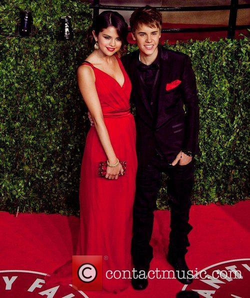 selena gomez justin bieber vanity fair. Selena Gomez and Justin Bieber, Vanity Fair