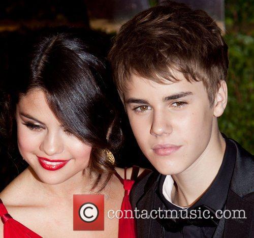 selena gomez justin bieber vanity fair. Selena Gomez and Justin Bieber, Vanity Fair