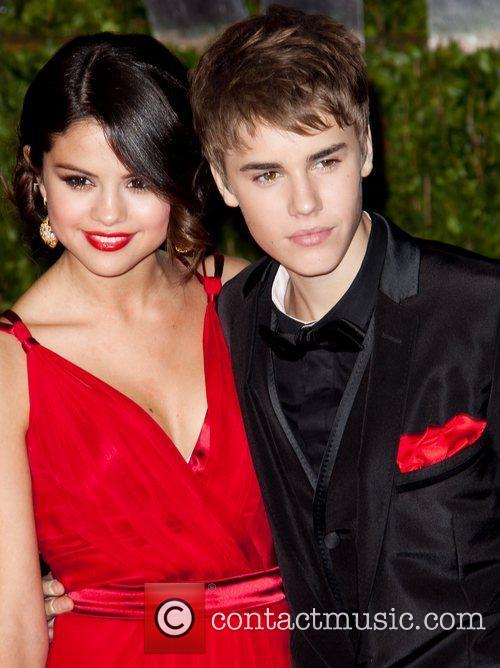 selena gomez and justin bieber 2011 vanity fair. Selena Gomez and Justin Bieber