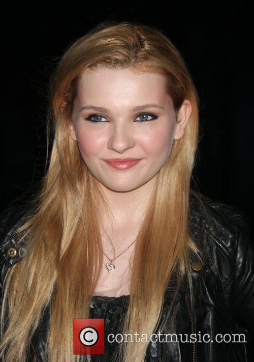 abigail breslin 2011. Abigail Breslin Gallery