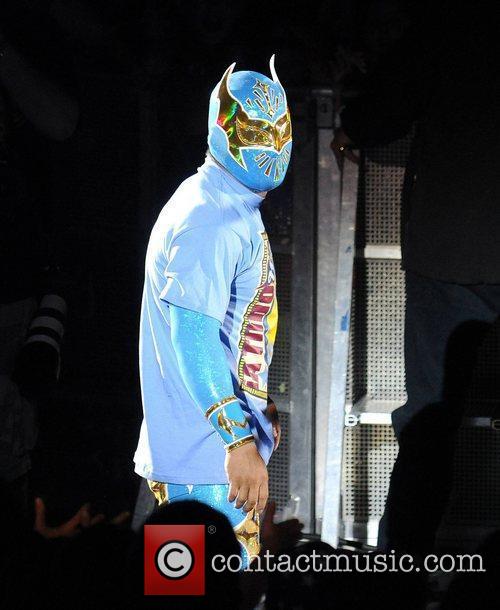 who is sin cara wrestler unmasked. sin cara wrestler pictures.