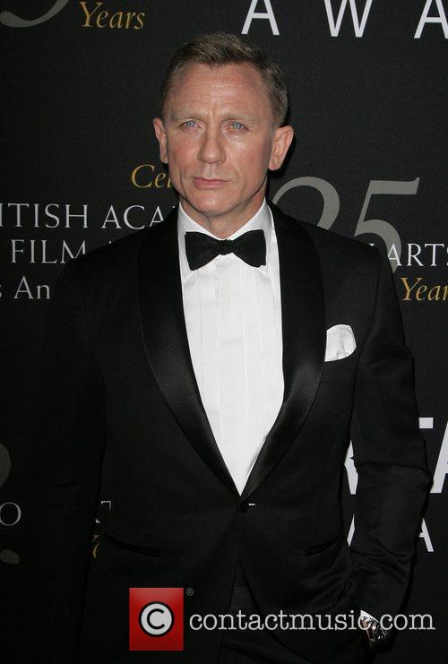 Daniel Craig