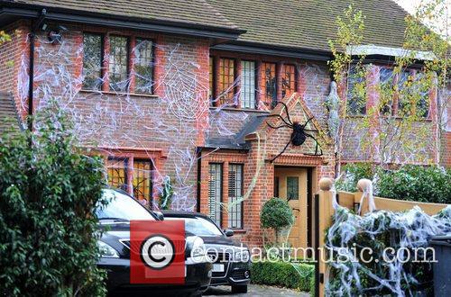 Jonathan Ross Neighbour house