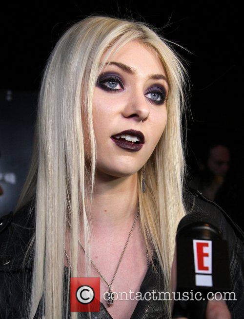Taylor Momsen JustFabulous and Abbey Dawn by Avril