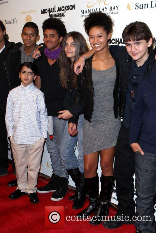 Paris, Prince and Blanket Jackson