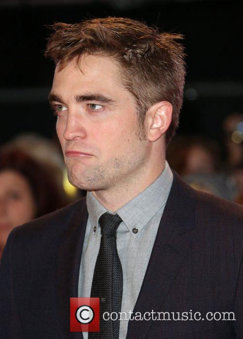 Robert Pattinson Suit